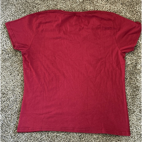 Women’s Red Christmas T-shirt- Size Large -NWT - Picture 2 of 5